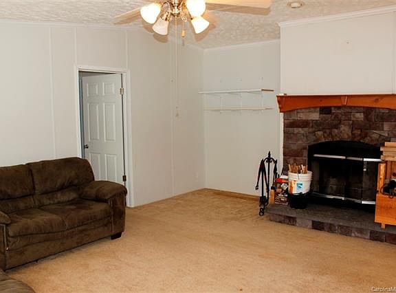4th image of 273 Byrd Ln