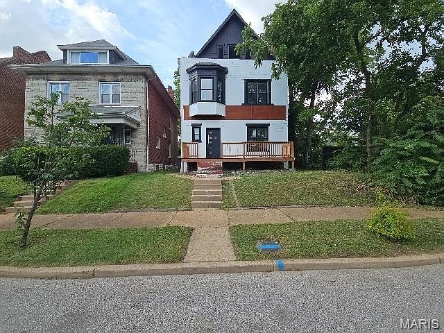 1st image of 5161 Maple Ave