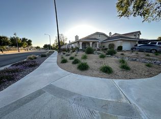 2210 Lone Tree St, Corona, CA 92878