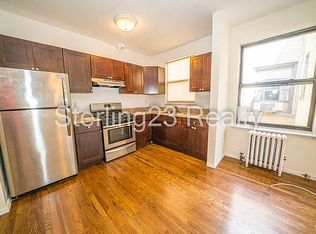 23-20 36th St #3A, Astoria, NY 11105