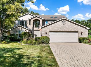962 Bristol Dr, Deerfield, IL