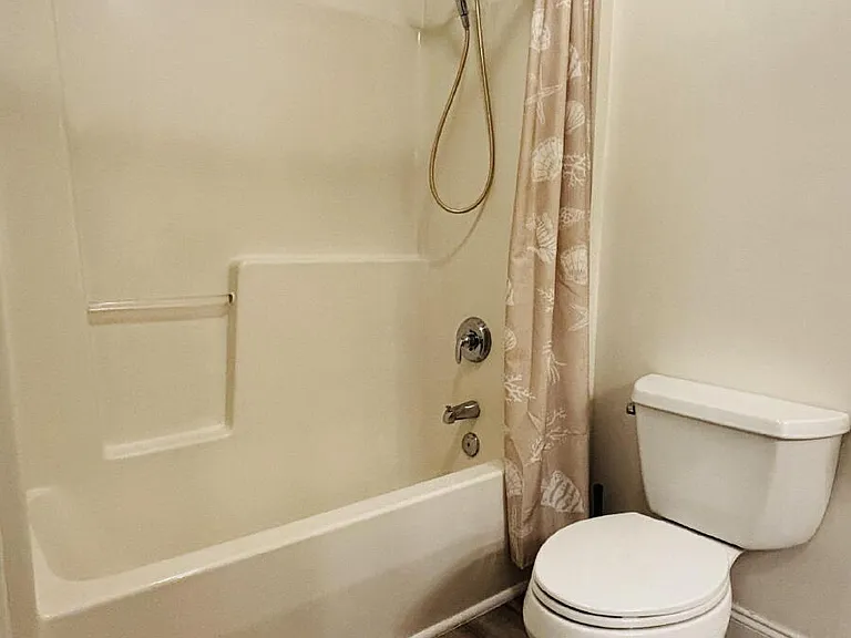 43 Foxden Dr #204 — Photo 15