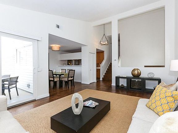 2nd image of 5 Richards Cir