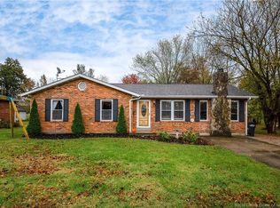 1246 Ray Lee Dr, Charlestown, IN 47111
