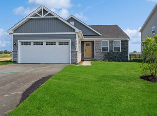 1362 Heritage Oaks Cir, Antioch, IL 60002