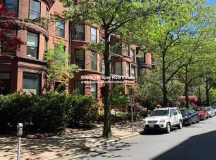 27 Bay State Rd APT 4, Boston, MA 02215