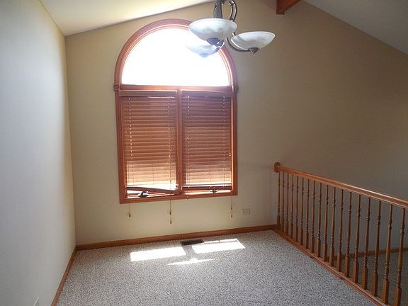 5th image of 1372 Eagle Bluff Dr