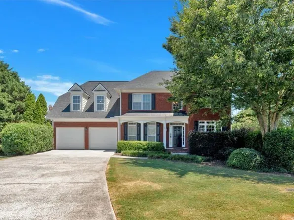 24 Prestwick Loop NW, Cartersville, GA 30120