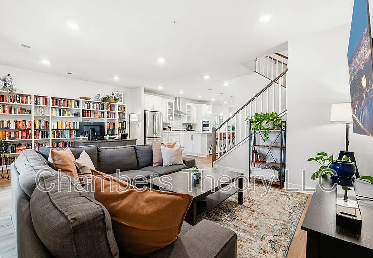 20851 Owenmore Ter — Photo 16
