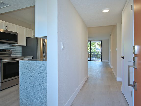 4th image of 4920 3rd Ave N
