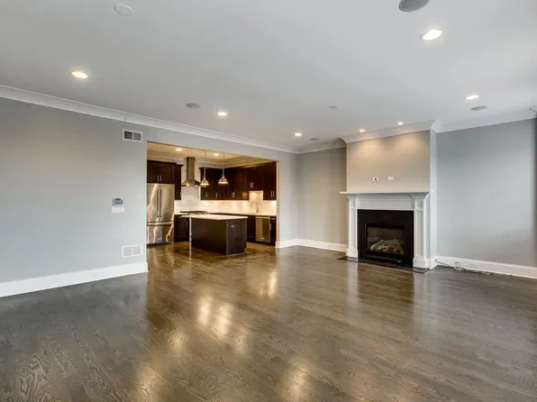 3849 N Southport Ave APT 4, Chicago, IL 60613