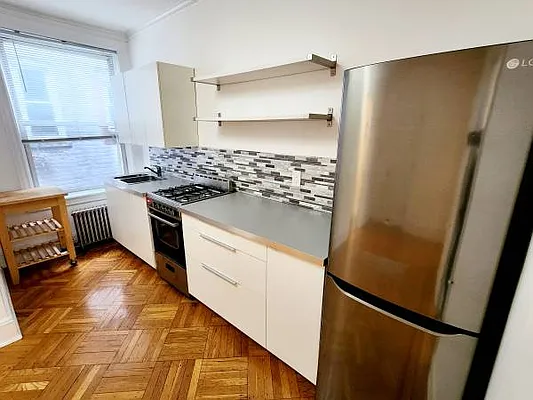 Rented by Brooklyn Property Group LLC | media 4