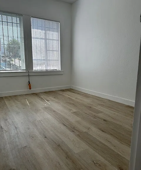 4210 W Adams Blvd — Photo 4