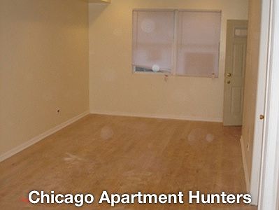 3rd image of 5242 N Ashland Ave