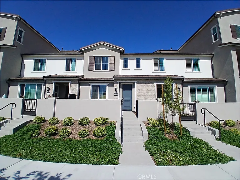 16201 Plumeria Ln — Photo 2