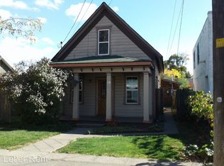 118 SE 10th St, Pendleton, OR 97801