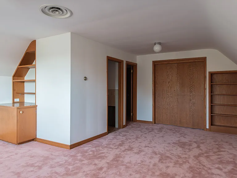 27 Highview Pl — Photo 64