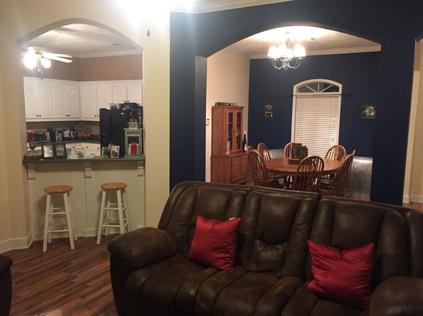600 Oakdale Dr