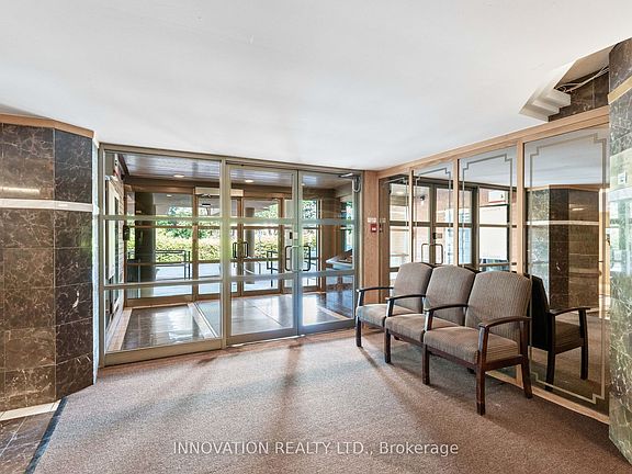 4th image of 960 Teron Rd #1001