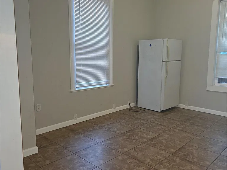 1614 Market St #2 — Photo 7