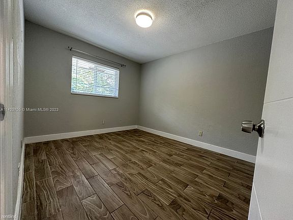 5th image of 647 NW 3rd Ave