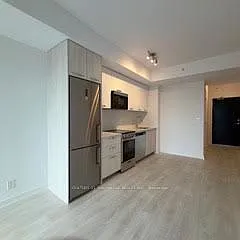 75 James St S #1407 — Photo 19