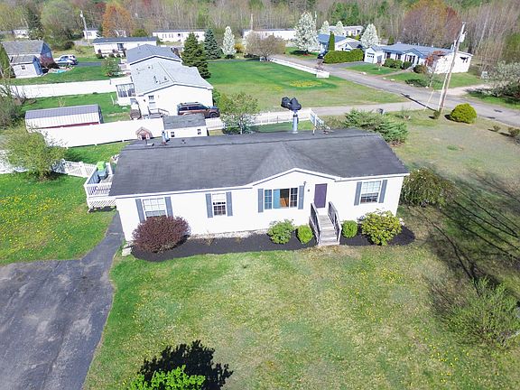 2nd image of 8 Cammett Dr