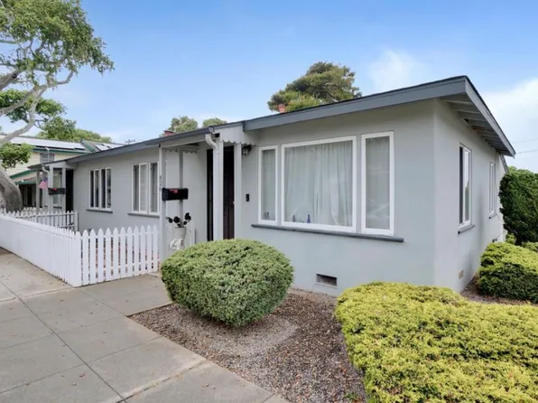 828 Sinex Ave #1, Pacific Grove, CA 93950