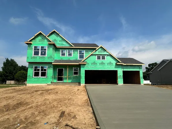 2181 Emerald Shore Cir NE, Grand Rapids, MI 49505