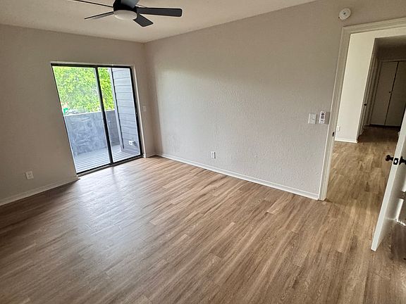 3rd image of 14425 N Pennsylvania Ave #20B