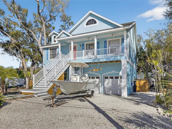 1116 Canal St, Ruskin, FL 33570