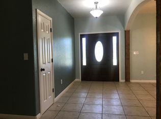 208 Shadow B, La Vernia, TX 78121
