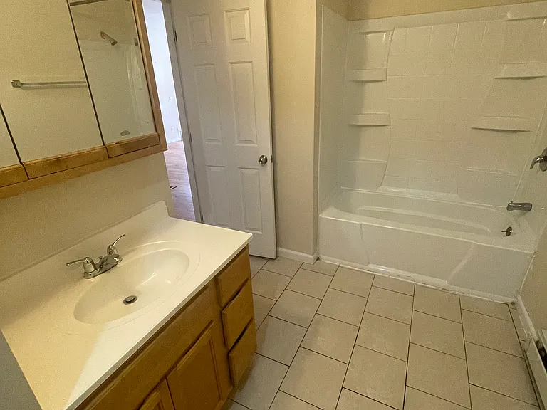 37 Central Ave #3 — Photo 8