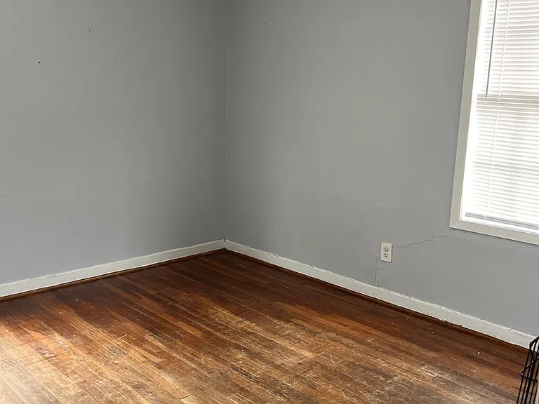 810 Marvin Ave — Photo 9