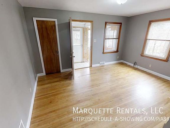 2nd image of 517 Norwood St