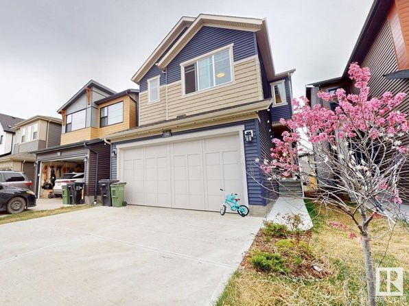 1143 Plum Ln SW, Edmonton, AB T6X 3A6