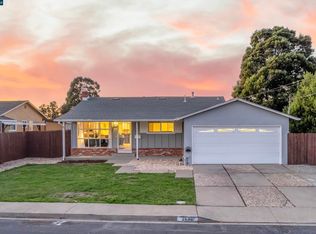 2882 Tara Hills Dr, San Pablo, CA 94806