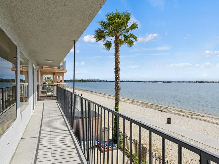 3810 Riviera Dr #2 — Photo 13