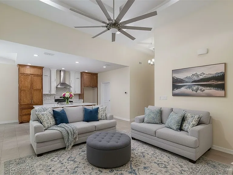 613 Tower Oak Dr — Photo 23
