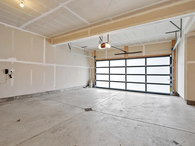 114 Reizenstein Way — Photo 27