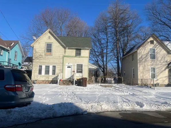 523 Oakley Ave, Rockford, IL 61101