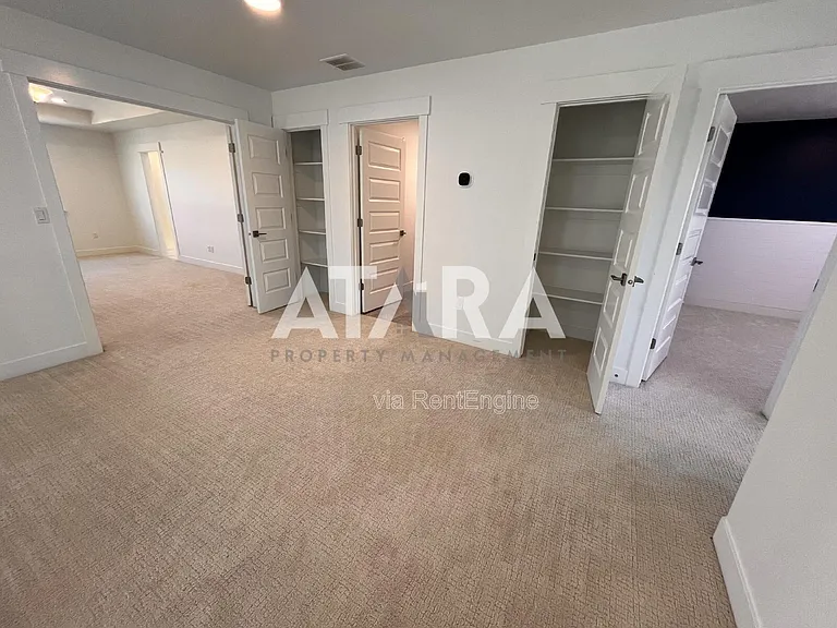 909 Sagehill Dr — Photo 25