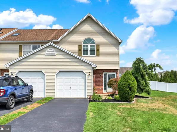 7284 Huntingdon St, Harrisburg, PA 17111