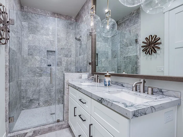 Luxury Spaces — Photo 194