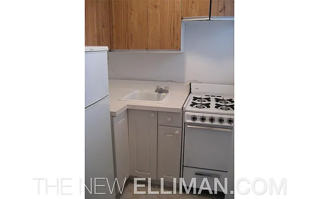 Rented by Douglas Elliman | media 21