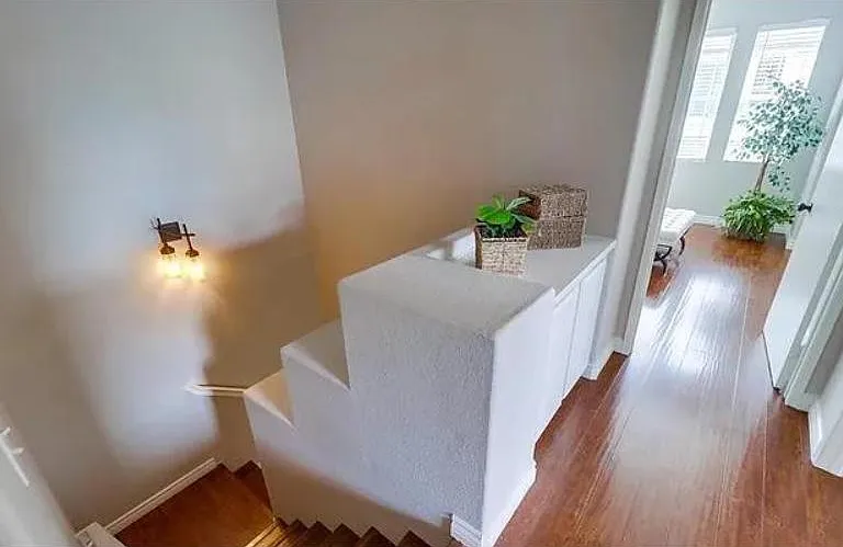 5444 Mandarin Cv — Photo 13
