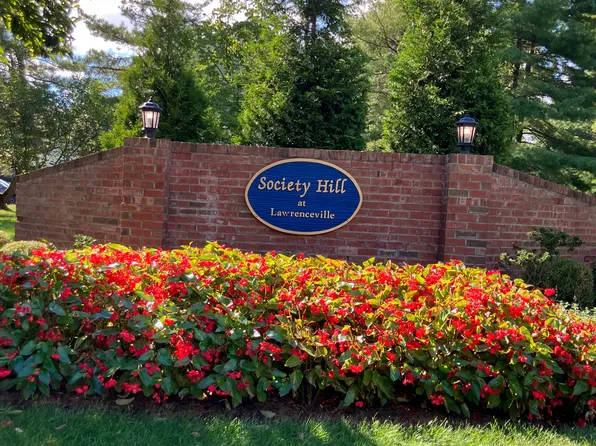 12 Quince Ct, Lawrence Township, NJ 08648