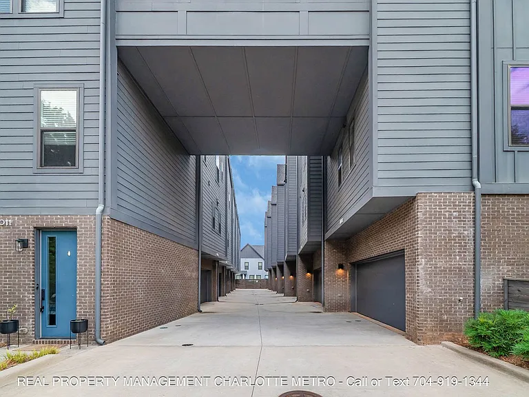 1609 Parkwood Ave — Photo 7