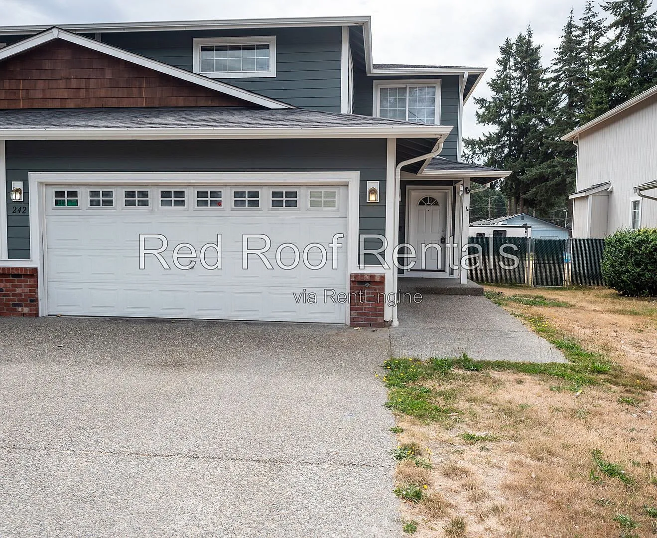 3 bed, 2.5 bath, 1400 sqft, $2,200 — Photo 1