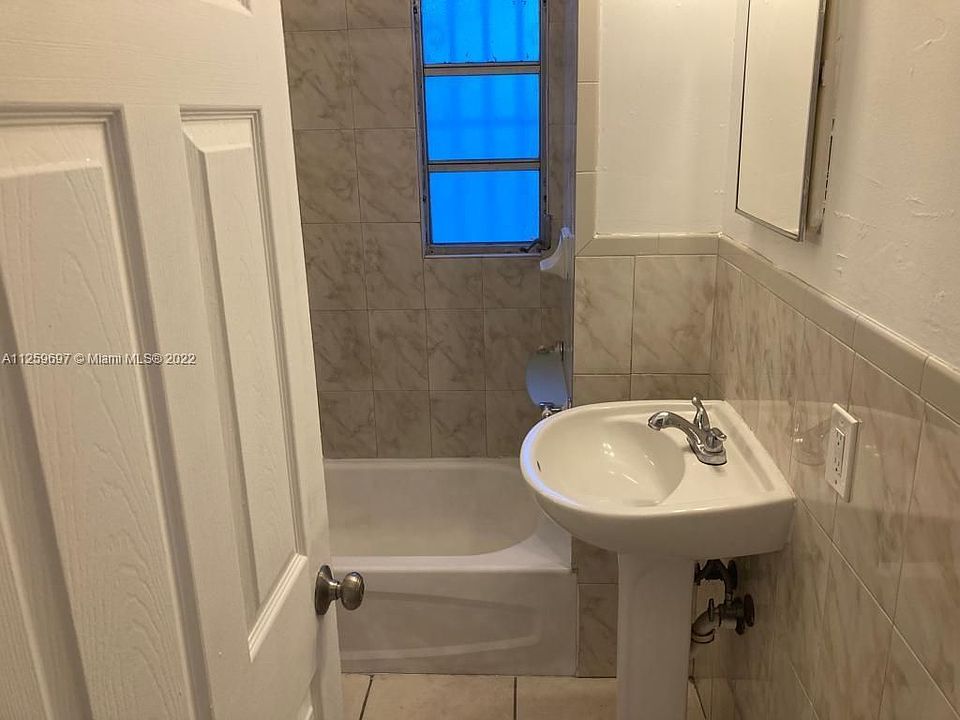 1st image of 1043 NW 35th St #1